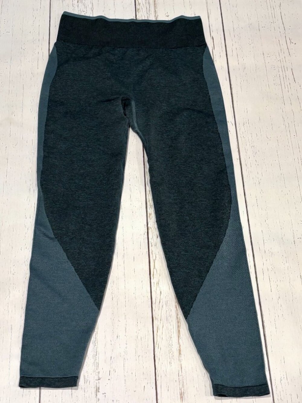 Victoria Secret Teal Leggings - Size Large